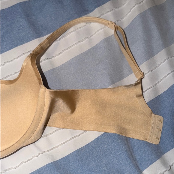 Skims balconette push up bra size 38 C - Picture 5 of 9